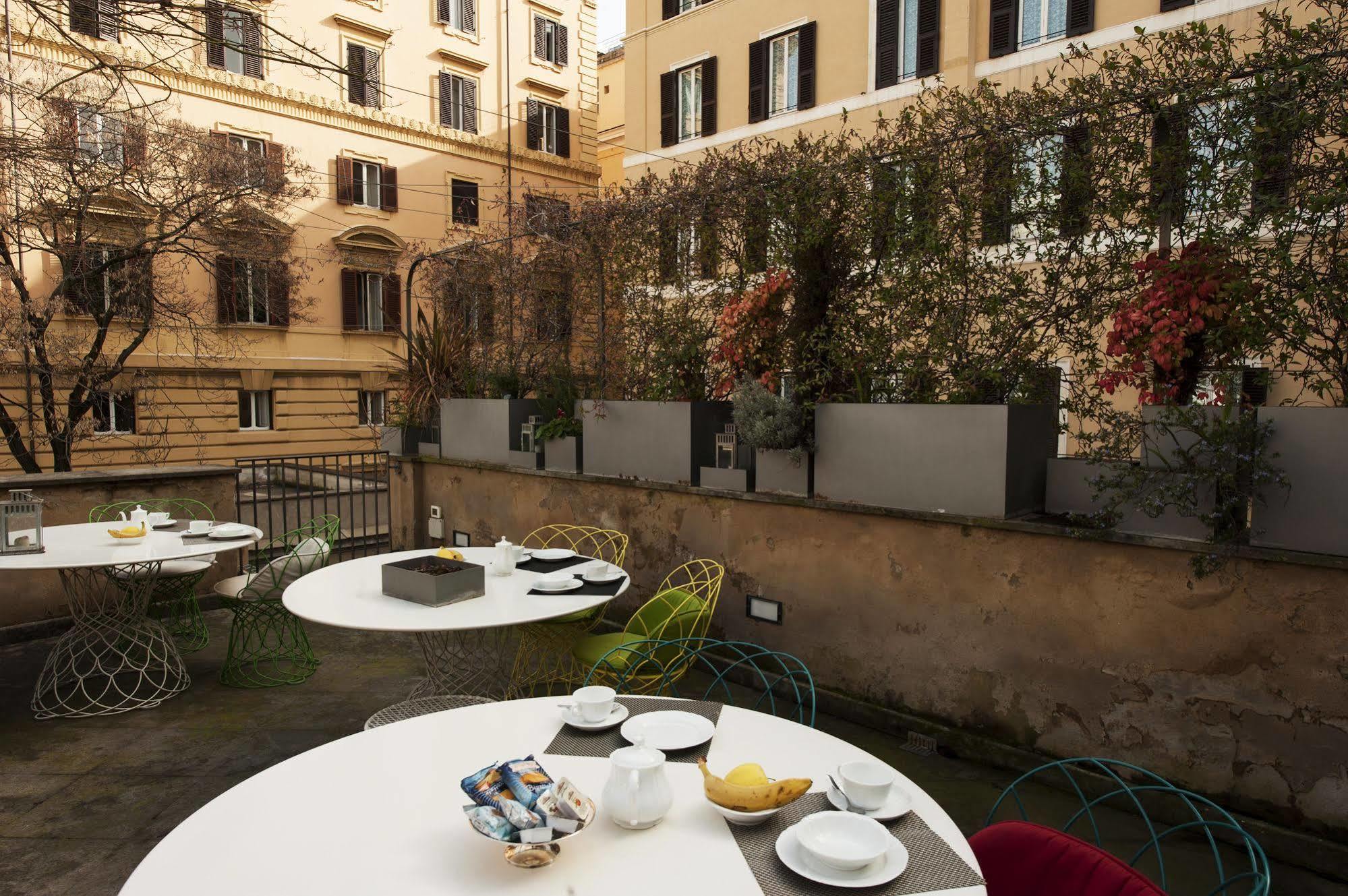 Bed and Breakfast Moses Fountain Roma Esterno foto